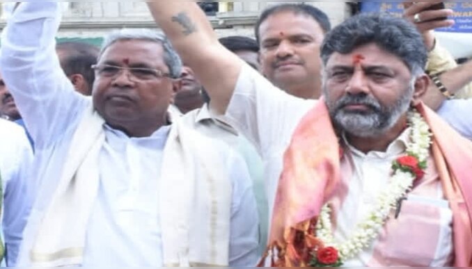 Karnataka Congress: ഡികെയോ സിദ്ധരാമയ്യയോ? കർണാടക മുഖ്യനെ സോണിയ തീരുമാനിക്കും; തിരക്കിട്ട ചർച്ചയിൽ നേതൃത്വം