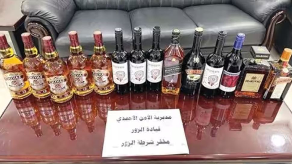 Expat caught with bottles of imported liquor in Kuwait l കുവൈത്തി