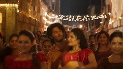 Kalapakkaara Video Song: റീലുകളിലെ തരം​ഗം, 'കലാപക്കാര' വീഡിയോ ഗാനമെത്തി; 'കിം​ഗ് ഓഫ് കൊത്ത' തിയേറ്ററുകളിൽ