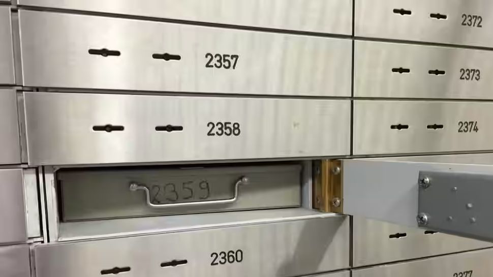 Latest Bank Locker Rules in India Know what Kind of things that You Can ...