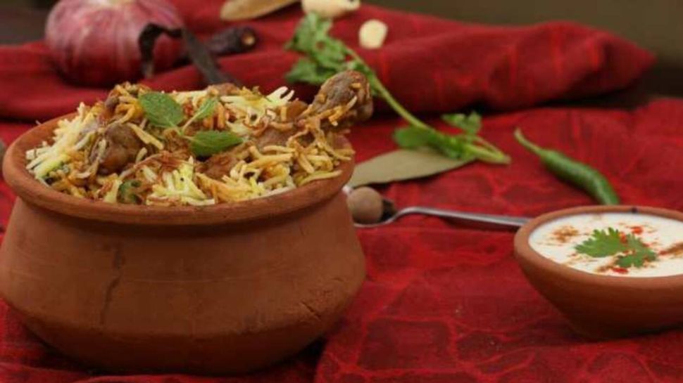 ഹോട്ടലിൽ ഭക്ഷണം കഴിച്ച പൈസ ചോദിച്ച കടയുടമക്കും ഭാര്യക്കും മർദ്ദനം, പ്രതി അറസ്റ്റിൽ ഹോട്ടലിൽ ഭക്ഷണം കഴിച്ച പൈസ ചോദിച്ച കടയുടമക്കും ഭാര്യക്കും മർദ്ദനം, പ്രതി അറസ്റ്റിൽ
