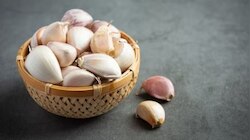 ശരീരഭാരം കുറയ്ക്കാൻ വെളുത്തുള്ളി മികച്ചത്; അറിയാം ​ഗുണങ്ങൾ