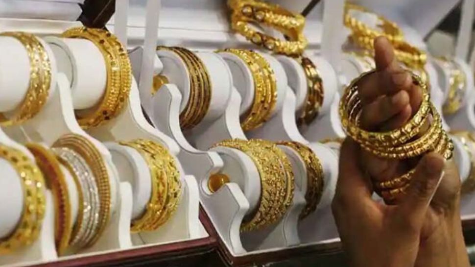 Gold Rate : അടുത്ത റെക്കോർഡിന്റെ സ്വർണവില; ഇന്നത്തെ വില പരിശോധിക്കാം Gold Rate : അടുത്ത റെക്കോർഡിന്റെ സ്വർണവില; ഇന്നത്തെ വില പരിശോധിക്കാം