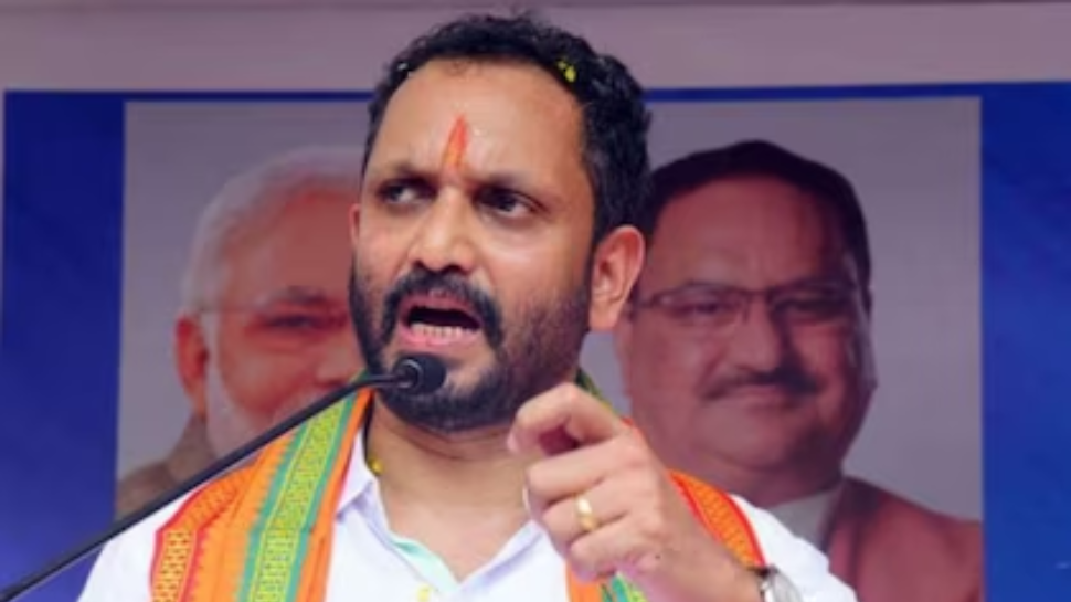 K Surendran: മുഖ്യമന്ത്രി നടത്തിയത് സ്വജനപക്ഷപാതവും അഴിമതിയും; രാജി വെച്ചു പുറത്തുപോകണമെന്ന് കെ.സുരേന്ദ്രൻ K Surendran: മുഖ്യമന്ത്രി നടത്തിയത് സ്വജനപക്ഷപാതവും അഴിമതിയും; രാജി വെച്ചു പുറത്തുപോകണമെന്ന് കെ.സുരേന്ദ്രൻ