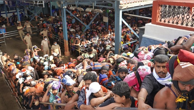 Sabarimala Rush : ശബരിമല തിരക്ക്; പരിഹാരം കാണാൻ ഹൈക്കോടതി ഇന്ന് കേസ് പരിഗണിക്കും