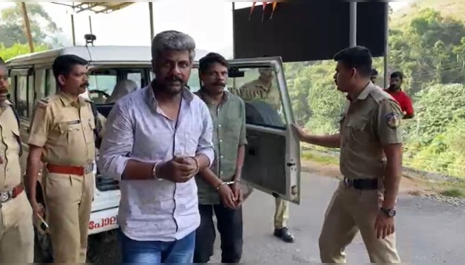 മറയൂരിൽ ഭൂമിക്ക് ഒന്നര കോടി രൂപ; അഡ്വാൻസ് 8 ലക്ഷവുമയി കൊല്ലം സ്വദേശി എത്തി; പണം കവർന്ന് രണ്ടുപേർ മുങ്ങി