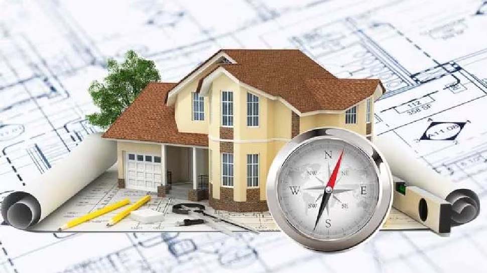 Home Vastu: ക്ഷേത്രത്തിനടുത്ത് വീട് ശുഭകരമോ? ജ്യോതിഷം എന്താണ് പറയുന്നത്? Home Vastu: ക്ഷേത്രത്തിനടുത്ത് വീട് ശുഭകരമോ? ജ്യോതിഷം എന്താണ് പറയുന്നത്?