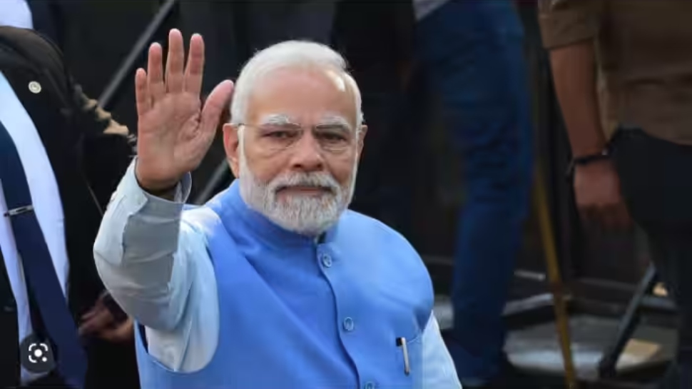 Narendra Modi: മിഷൻ കേരളം; പ്രധാനമന്ത്രി കൊച്ചിയിലെത്തി Narendra Modi: മിഷൻ കേരളം; പ്രധാനമന്ത്രി കൊച്ചിയിലെത്തി