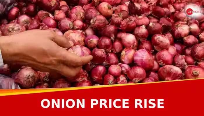Onion Price Hike: ഉപഭോക്താക്കളെ കണ്ണീരിലാഴ്ത്തി സവാള വില കുതിയ്ക്കുന്നു Onion Price Hike: ഉപഭോക്താക്കളെ കണ്ണീരിലാഴ്ത്തി സവാള വില കുതിയ്ക്കുന്നു