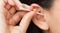 Ear Cleaning: ദിവസവും ചെവി വൃത്തിയാക്കുന്നവരാണോ നിങ്ങൾ.... ഇത് ​ഗുണത്തിന് പകരം നൽകുക ദോഷം