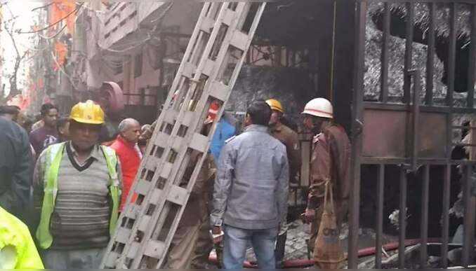 Fire Accident: ഡൽഹി ഷാദ്രയിൽ വൻ തീപിടിത്തം; 2 കുട്ടികളടക്കം 4 മരണം