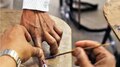 Lok Sabha Election 2024 : വോട്ടേഴ്സ് ഐഡി കാർഡില്ലെങ്കിലും നിങ്ങൾക്ക് വോട്ട് ചെയ്യാം; ഈ രേഖകളിൽ ഒന്ന് കൈയ്യിൽ ഉണ്ടായാൽ മതി