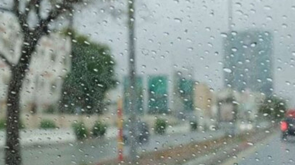 Saudi Rain: സൗദിയിൽ കനത്ത മഴ; നിരവധി ഡാമുകൾ തുറന്നുവിട്ടു Saudi Rain: സൗദിയിൽ കനത്ത മഴ; നിരവധി ഡാമുകൾ തുറന്നുവിട്ടു