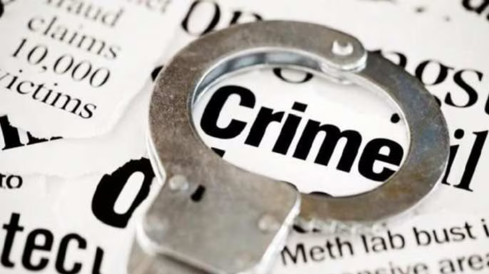 Vizhinjam Murder case: യുവാവിന്റെ തല ബോംബ് വെച്ച് തകർത്ത് സംഭവം; നാടിനെ ഞെട്ടിച്ച കൊലപാതകത്തിന് വർഷങ്ങൾക്കുശേഷം വിധി Vizhinjam Murder case: യുവാവിന്റെ തല ബോംബ് വെച്ച് തകർത്ത് സംഭവം; നാടിനെ ഞെട്ടിച്ച കൊലപാതകത്തിന് വർഷങ്ങൾക്കുശേഷം വിധി
