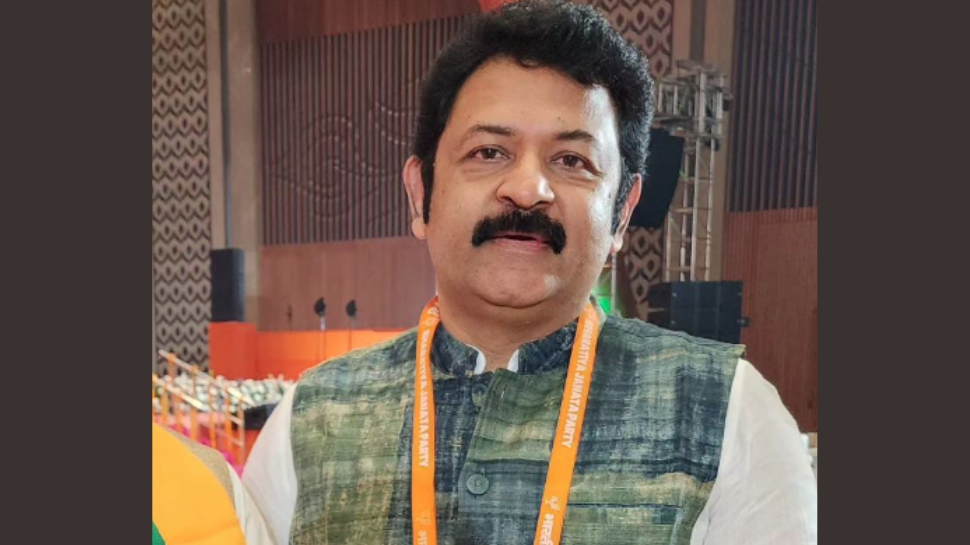 Lok Sabha Election 2024: എന്ഡിഎ സ്ഥാനാര്ത്ഥി ജി കൃഷ്ണകുമാറിന് പ്രചാരണത്തിനിടെ പരുക്ക് Lok Sabha Election 2024: എന്ഡിഎ സ്ഥാനാര്ത്ഥി ജി കൃഷ്ണകുമാറിന് പ്രചാരണത്തിനിടെ പരുക്ക്