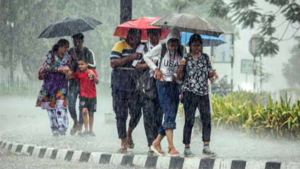 Kerala Weather Updates: മഴ... മഴ... കുട കുട... കുടയെടുക്കാൻ മറക്കേണ്ട...! സംസ്ഥാനത്തെ ഈ ജില്ലകളിൽ ഇടിമിന്നലോട് കൂടിയ മഴയ്ക്ക് സാധ്യത Kerala Weather Updates: മഴ... മഴ... കുട കുട... കുടയെടുക്കാൻ മറക്കേണ്ട...! സംസ്ഥാനത്തെ ഈ ജില്ലകളിൽ ഇടിമിന്നലോട് കൂടിയ മഴയ്ക്ക് സാധ്യത