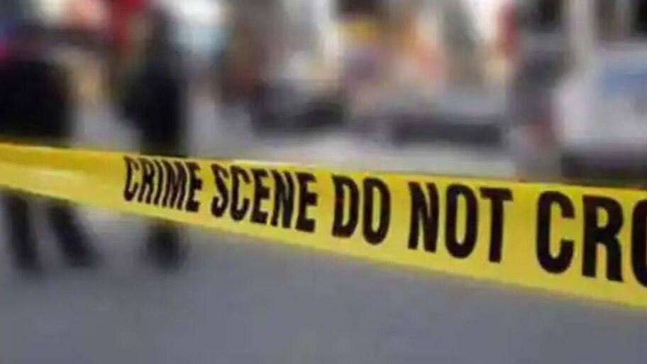 Kannur: കണ്ണൂരിൽ അമ്മയും മകളും വീട്ടിൽ മരിച്ച നിലയിൽ; മൃതദേഹങ്ങൾക്ക് 3 ദിവസത്തെ പഴക്കം