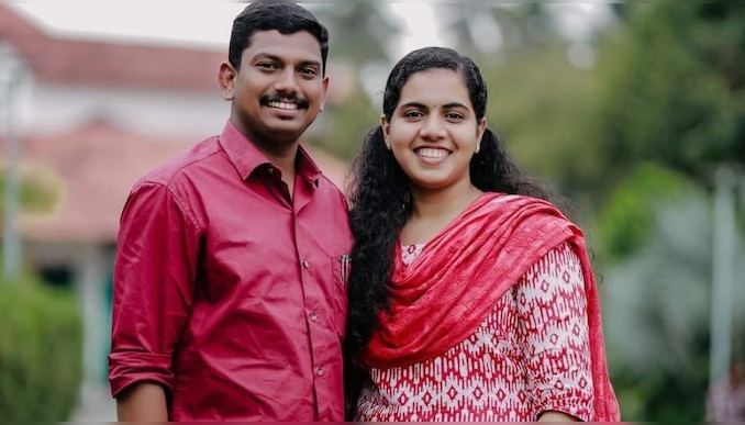 Arya Rajendran: തിരുവനന്തപുരം മേയർ ആര്യ രാജേന്ദ്രനും സച്ചിൻ ദേവ് എംഎൽഎക്കുമെതിരെ മനുഷ്യാവകാശ കമ്മീഷനിൽ പരാതി