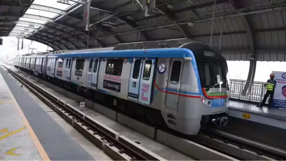 Thiruvananthapuram Metro Rail: കേരളത്തിലെ രണ്ടാമത്തെ മെട്രോ റെയിൽ തിരുവനന്തപുരത്ത് എത്തുന്നു; ചിലവ് 11,560 കോടി രൂപ Thiruvananthapuram Metro Rail: കേരളത്തിലെ രണ്ടാമത്തെ മെട്രോ റെയിൽ തിരുവനന്തപുരത്ത് എത്തുന്നു; ചിലവ് 11,560 കോടി രൂപ