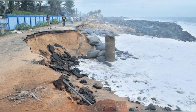 Coastal Erosion: കള്ളക്കടൽ പ്രതിഭാസം; കേരള തീരത്തും തെക്കൻ തമിഴ്നാട് തീരത്തും ഓറഞ്ച് അലർട്ട്