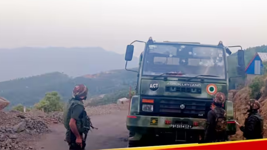 Jammu and Kashmir Terrorists Attack: ജമ്മു കശ്മീരിൽ വ്യോമസേനാ വാഹനവ്യൂഹത്തിന് നേരെ ഭീകരാക്രമണം; ഒരു സൈനികൻ വീരമൃത്യു വരിച്ചു