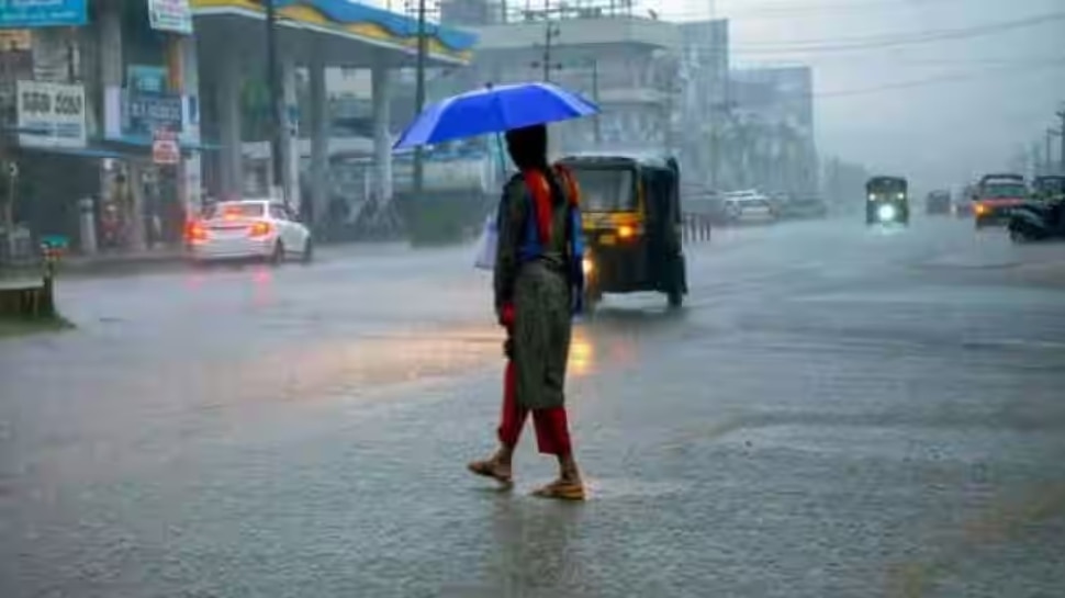 Kerala Weather Warning: സംസ്ഥാനത്ത് മഴ തുടരും! ഇടിമിന്നലിനും ശക്തമായ കാറ്റിനും സാധ്യത