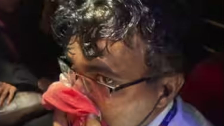 TTE Attacked in Kerala: ടിക്കറ്റെടുത്തില്ല, ചോദ്യം ചെയ്തപ്പോള്‍ മൂക്കിന് ഇടിച്ചു; ടിടിഇയെ ആക്രമിച്ചയാൾ പിടിയിൽ