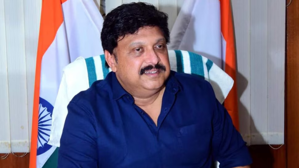 K B Ganesh Kumar Driving Test new rule: ഡ്രൈവിങ് ടെസ്റ്റ് പരിഷ്കാരത്തിനെതിരായ സമരം; ഗതാഗത മന്ത്രിയുമായുള്ള ചര്ച്ച ഇന്ന് K B Ganesh Kumar Driving Test new rule: ഡ്രൈവിങ് ടെസ്റ്റ് പരിഷ്കാരത്തിനെതിരായ സമരം; ഗതാഗത മന്ത്രിയുമായുള്ള ചര്ച്ച ഇന്ന്