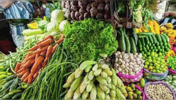 Vegetables Price Hike: സംസ്ഥാനത്ത് പച്ചക്കറികളുടെ വില കുതിച്ചുയരുന്നു! ഒരു കിലോ പയറിന്റെ വില ഞെട്ടിക്കുന്നത്