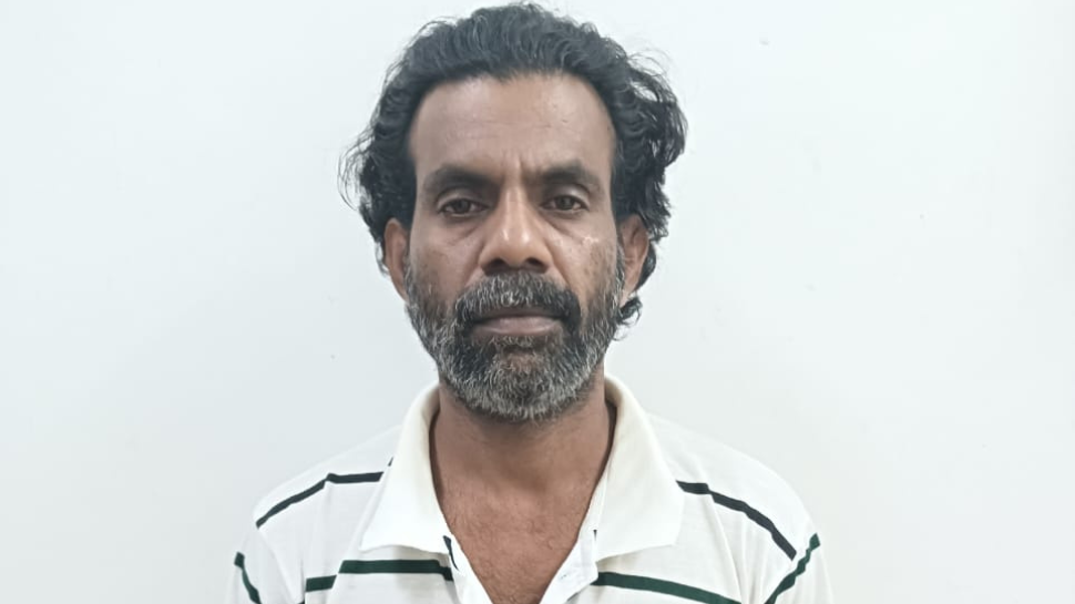 Crime News: തൃശൂരിൽ ഭാര്യയെ തലക്കടിച്ചു കൊലപ്പെടുത്താൻ ശ്രമം; പ്രതി വയനാട്ടിൽ പിടിയിൽ Crime News: തൃശൂരിൽ ഭാര്യയെ തലക്കടിച്ചു കൊലപ്പെടുത്താൻ ശ്രമം; പ്രതി വയനാട്ടിൽ പിടിയിൽ