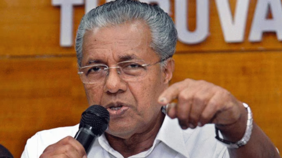 Kerala Police: 461 പോലീസ് ഉദ്യോഗസ്ഥര് കര്മ്മപഥത്തിലേയ്ക്ക്; മുഖ്യമന്ത്രി പിണറായി വിജയന് അഭിവാദ്യം സ്വീകരിച്ചു Kerala Police: 461 പോലീസ് ഉദ്യോഗസ്ഥര് കര്മ്മപഥത്തിലേയ്ക്ക്; മുഖ്യമന്ത്രി പിണറായി വിജയന് അഭിവാദ്യം സ്വീകരിച്ചു