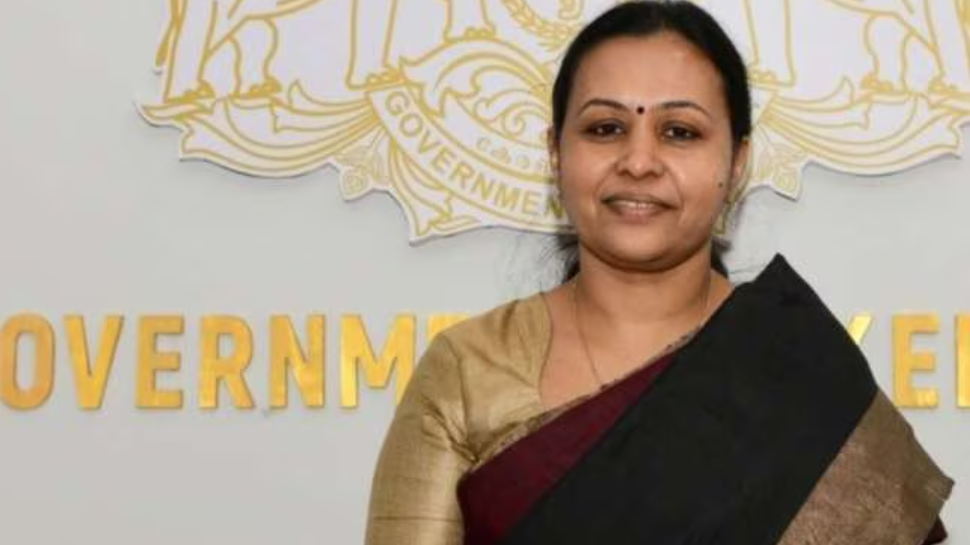 Veena George: മഴക്കാലം, എലിപ്പനി ശക്തമായി പ്രതിരോധിക്കണം: മന്ത്രി വീണാ ജോര്ജ് Veena George: മഴക്കാലം, എലിപ്പനി ശക്തമായി പ്രതിരോധിക്കണം: മന്ത്രി വീണാ ജോര്ജ്