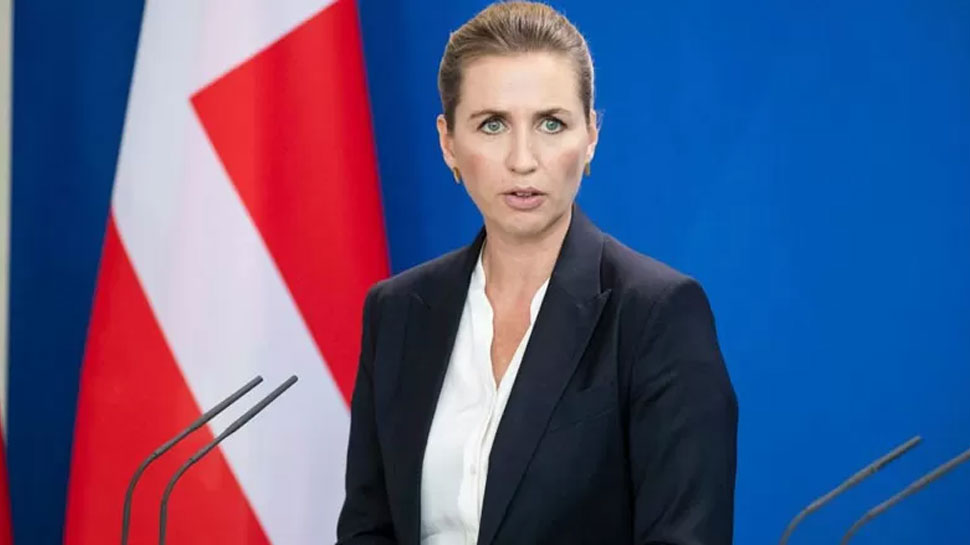 Danish PM Attacked: ഡെന്മാർക്ക് പ്രധാനമന്ത്രിക്ക് നേരെ ആക്രമണം; ഒരാൾ അറസ്റ്റിൽ Danish PM Attacked: ഡെന്മാർക്ക് പ്രധാനമന്ത്രിക്ക് നേരെ ആക്രമണം; ഒരാൾ അറസ്റ്റിൽ