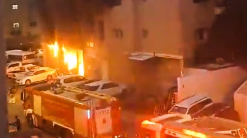 Kuwait Fire: കുവൈറ്റിൽ തീപിടിത്തത്തിൽ മരിച്ചവരിൽ മലയാളികളും; അടിയന്തര ഇടപെടൽ ആവശ്യപ്പെട്ട് മുഖ്യമന്ത്രി കേന്ദ്ര വിദേശകാര്യ മന്ത്രിക്ക് കത്തയച്ചു Kuwait Fire: കുവൈറ്റിൽ തീപിടിത്തത്തിൽ മരിച്ചവരിൽ മലയാളികളും; അടിയന്തര ഇടപെടൽ ആവശ്യപ്പെട്ട് മുഖ്യമന്ത്രി കേന്ദ്ര വിദേശകാര്യ മന്ത്രിക്ക് കത്തയച്ചു