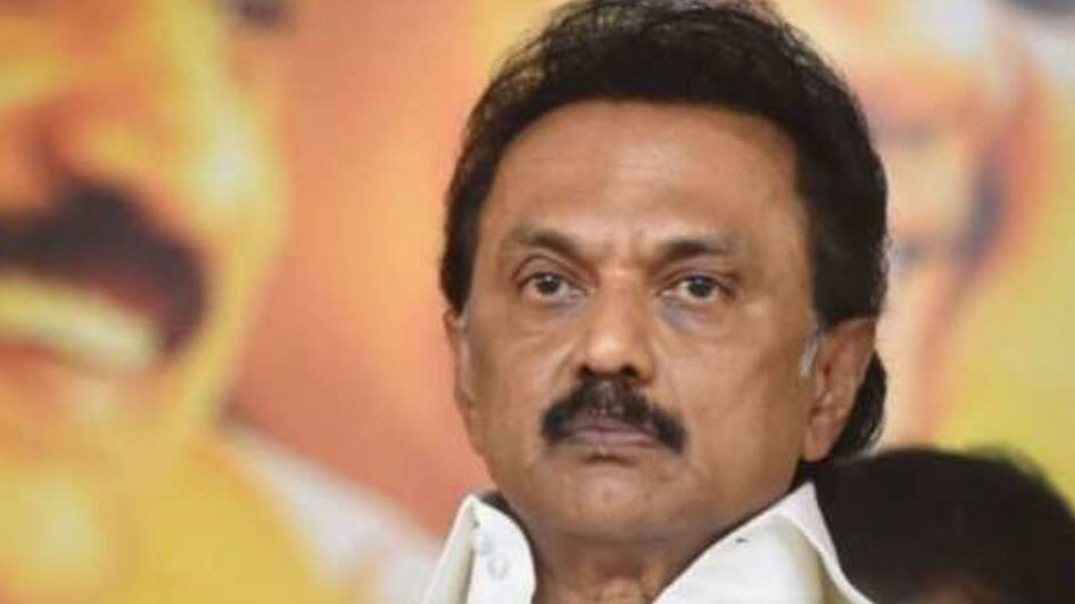 Kuwait Fire Tragedy: മരിച്ചവരുടെ കുടുംബങ്ങൾക്ക് അഞ്ച് ലക്ഷം രൂപ ധനസഹായം പ്രഖ്യാപിച്ച് സ്റ്റാലിന് സർക്കാർ Kuwait Fire Tragedy: മരിച്ചവരുടെ കുടുംബങ്ങൾക്ക് അഞ്ച് ലക്ഷം രൂപ ധനസഹായം പ്രഖ്യാപിച്ച് സ്റ്റാലിന് സർക്കാർ