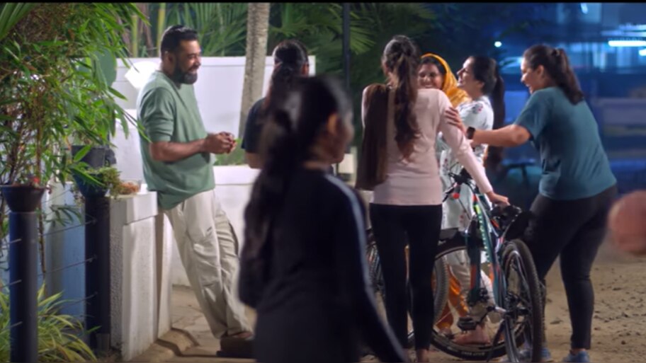 Nadanna Sambavam: ഉണ്ണിയേട്ടനും അജിത്തേട്ടനും നേർക്കുനേർ എത്തുന്നു; 'നടന്ന സംഭവം' തിയേറ്ററുകളിലേക്ക്, ട്രെയിലർ
