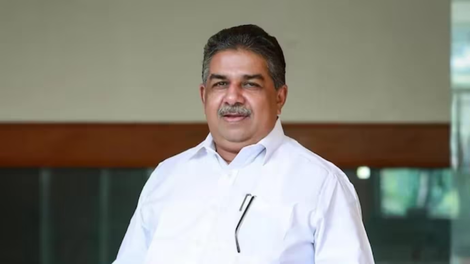 Saji Cheriyan: കയറ്റുമതി ഉൽപ്പന്നങ്ങളടക്കം ഉൽപ്പാദിപ്പിക്കാൻ മൽസ്യത്തൊഴിലാളി സ്ത്രീ സമൂഹത്തിന് കഴിയണം: സജി ചെറിയാൻ Saji Cheriyan: കയറ്റുമതി ഉൽപ്പന്നങ്ങളടക്കം ഉൽപ്പാദിപ്പിക്കാൻ മൽസ്യത്തൊഴിലാളി സ്ത്രീ സമൂഹത്തിന് കഴിയണം: സജി ചെറിയാൻ