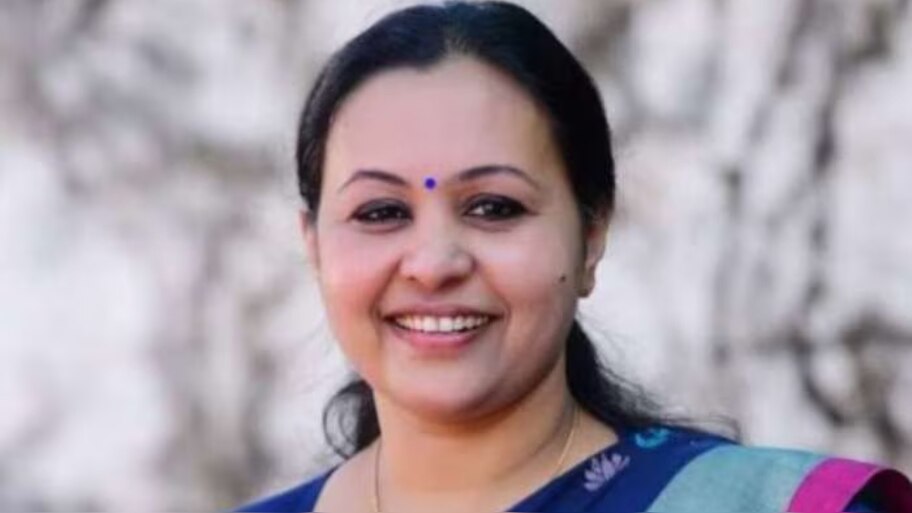 Health Minister: ആരോ​ഗ്യ രംഗത്ത് ചരിത്ര മുന്നേറ്റം; ട്രാന്‍സ്പ്ലാന്റ് ഇന്‍സ്റ്റിറ്റ്യൂട്ട് നിര്‍മാണം സമയബന്ധിതമായി പൂര്‍ത്തിയാക്കുമെന്ന് ആരോ​ഗ്യമന്ത്രി