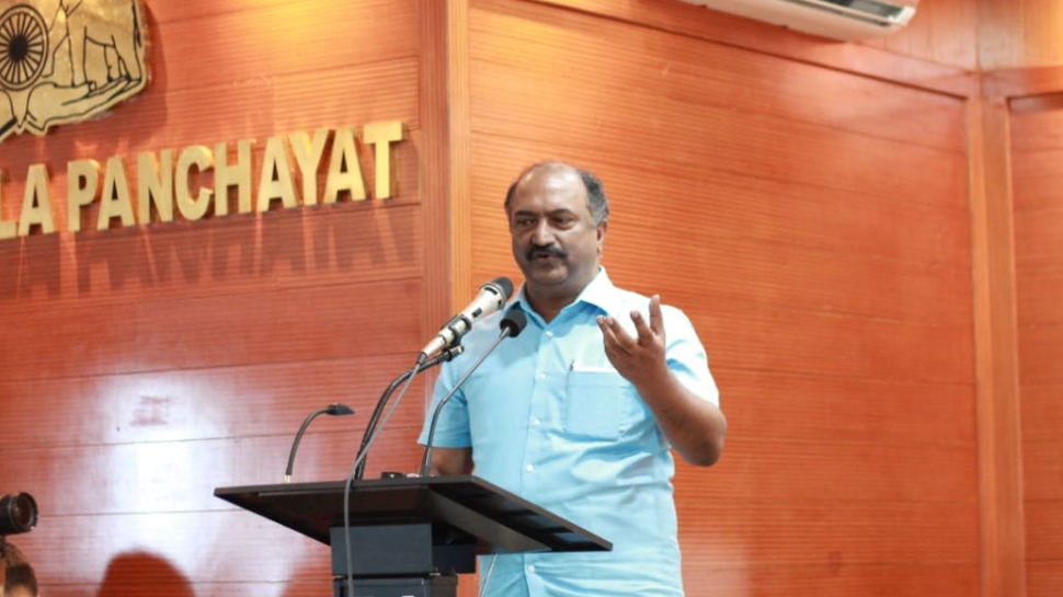 K N Balagopal: ‘കെഎസ്ആര്ടിസിയ്ക്ക് 30 കോടി രൂപ കൂടി അനുവദിച്ചു’: കെ എൻ ബാലഗോപാൽ K N Balagopal: ‘കെഎസ്ആര്ടിസിയ്ക്ക് 30 കോടി രൂപ കൂടി അനുവദിച്ചു’: കെ എൻ ബാലഗോപാൽ