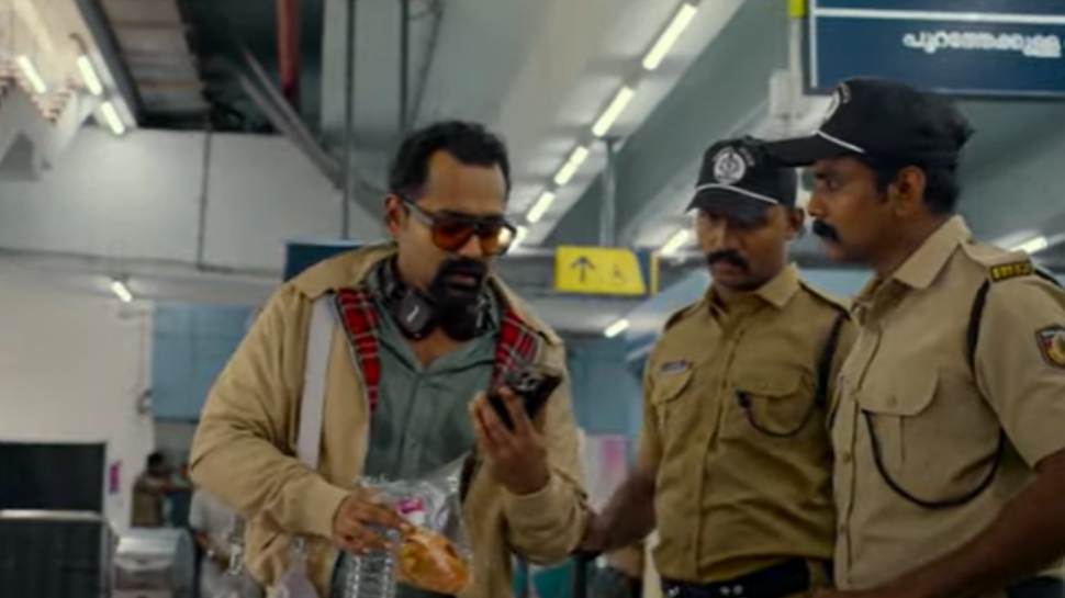 Adios Amigo: ഗോപി സുന്ദറിന്റെ ഈണത്തിൽ പുതിയ ഗാനം; 'അഡിയോസ് അമിഗോ' ആദ്യ സിംഗിൾ എത്തി Adios Amigo: ഗോപി സുന്ദറിന്റെ ഈണത്തിൽ പുതിയ ഗാനം; 'അഡിയോസ് അമിഗോ' ആദ്യ സിംഗിൾ എത്തി