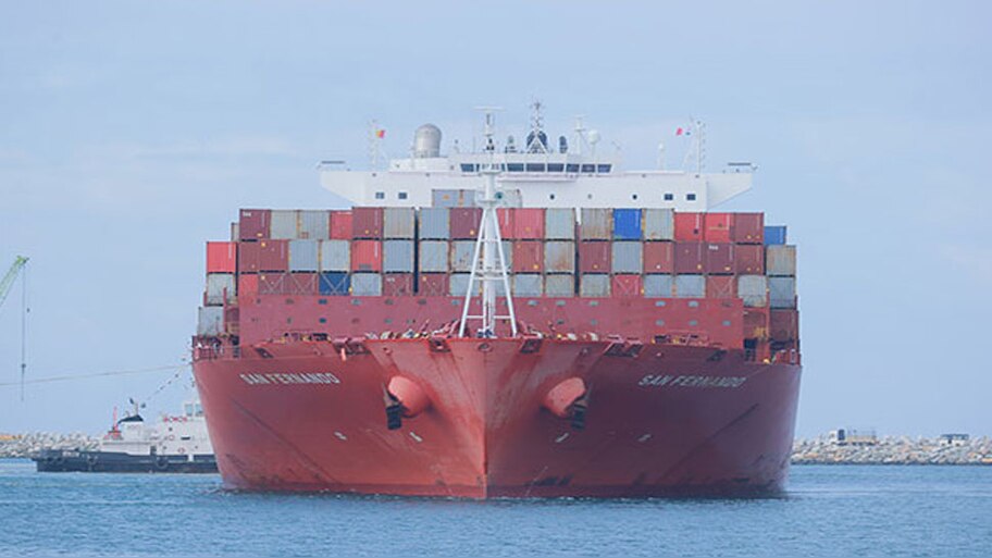 First container mothership san fernando in vihinjam international ...