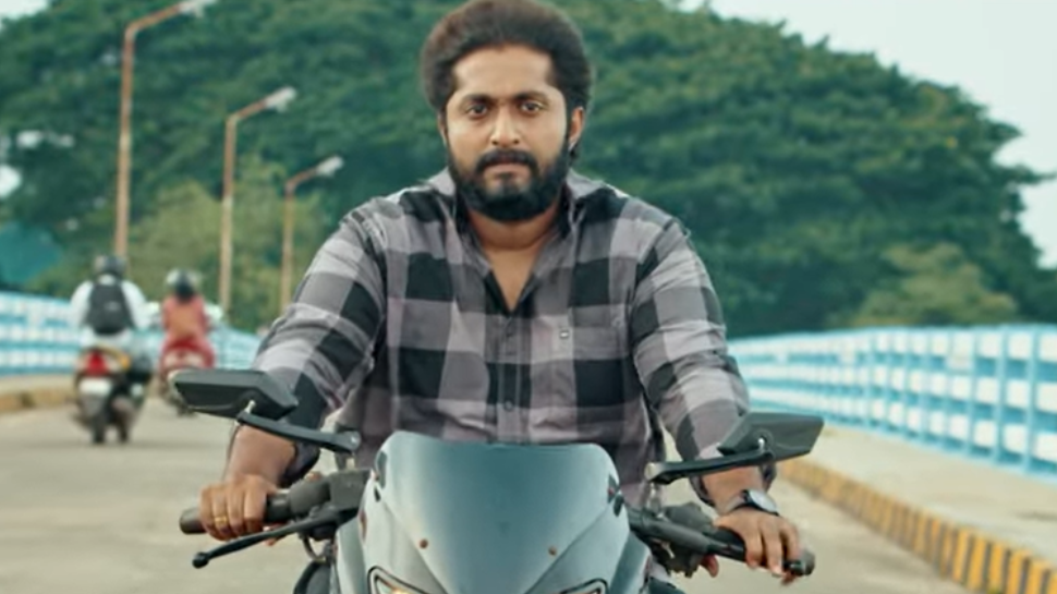 Secret Movie: എസ് എൻ സ്വാമി ആദ്യമായി സംവിധാനം ചെയ്യുന്നു; 'സീക്രട്ട്' ട്രെയിലറെത്തി Secret Movie: എസ് എൻ സ്വാമി ആദ്യമായി സംവിധാനം ചെയ്യുന്നു; 'സീക്രട്ട്' ട്രെയിലറെത്തി