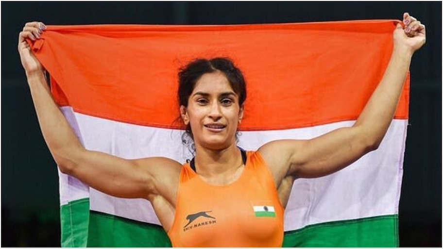 Vinesh Phogat retires: 'സ്വപ്‌നങ്ങള്‍ തകര്‍ന്നു, ഇനി കരുത്ത് ബാക്കിയില്ല'; വിരമിക്കല്‍ പ്രഖ്യാപിച്ച് വിനേഷ് ഫോഗട്ട് 