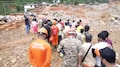 Wayanad Landslide: വയനാട് ഉരുൾപൊട്ടലിൽ കാണാതായവരെ തേടി ദുരന്തഭൂമിയിൽ ജനകീയ തിരച്ചിൽ