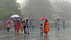 Kerala Rain Update: അതിശക്തമായ മഴയ്ക്ക് സാധ്യത; 3 ജില്ലകളിൽ ഓറഞ്ച് അലർട്ട്; യെല്ലോ അലർട്ട്  9 ജില്ലകളിൽ 