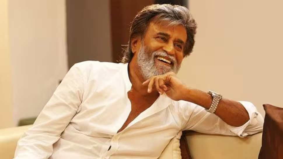 Rajinikanth: 'എനിക്കൊന്നുമറിയില്ല, സോറി' ഹേമ കമ്മിറ്റി റിപ്പോർട്ടിൽ അലസമായി പ്രതികരിച്ച് രജനീകാന്ത് Rajinikanth: 'എനിക്കൊന്നുമറിയില്ല, സോറി' ഹേമ കമ്മിറ്റി റിപ്പോർട്ടിൽ അലസമായി പ്രതികരിച്ച് രജനീകാന്ത്