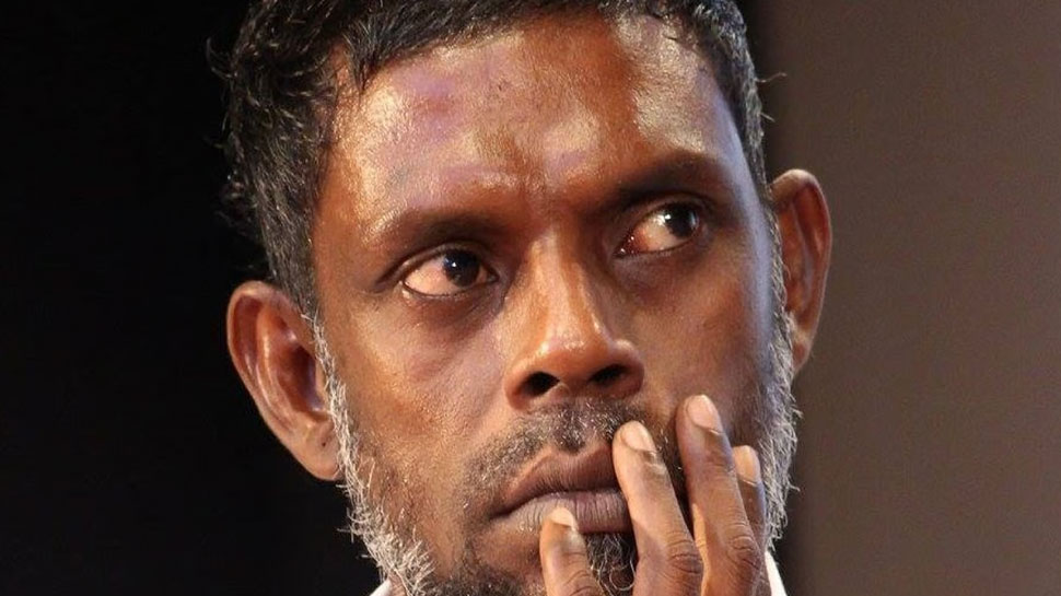 Actor Vinayakan: നടൻ വിനായകൻ പോലീസ് കസ്റ്റഡിയിൽ Actor Vinayakan: നടൻ വിനായകൻ പോലീസ് കസ്റ്റഡിയിൽ