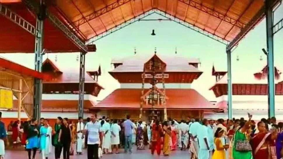 Guruvayur Temple: ഗുരുവായൂരിൽ കല്യാണ മേളം; ഇന്ന് ബുക്ക് ചെയ്തിട്ടുള്ളത് 356 വിവാഹങ്ങൾ Guruvayur Temple: ഗുരുവായൂരിൽ കല്യാണ മേളം; ഇന്ന് ബുക്ക് ചെയ്തിട്ടുള്ളത് 356 വിവാഹങ്ങൾ