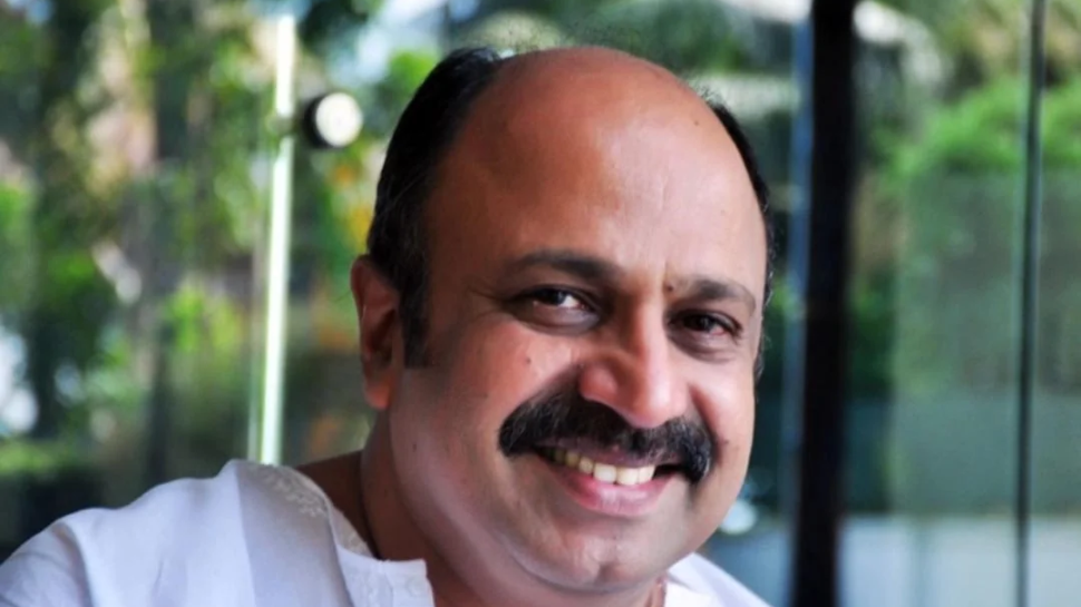 Sidhique Case: ജാമ്യം തേടി സിദ്ദിഖ് സുപ്രീം കോടതിയിലേക്ക്? തടസഹർജി നൽകി അതിജീവിത, സർക്കാരും തടസഹർജി നൽകും Sidhique Case: ജാമ്യം തേടി സിദ്ദിഖ് സുപ്രീം കോടതിയിലേക്ക്? തടസഹർജി നൽകി അതിജീവിത, സർക്കാരും തടസഹർജി നൽകും