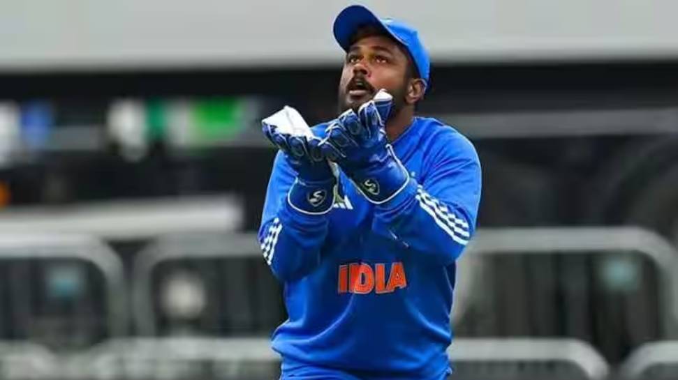 Sanju Samson: സഞ്ജു എന്നാ, സുമ്മാവാ! ഓപ്പണറായി തിരിച്ചുവരും; ഈ ചാൻസ്, ഗോൾഡൻ ചാൻസ് Sanju Samson: സഞ്ജു എന്നാ, സുമ്മാവാ! ഓപ്പണറായി തിരിച്ചുവരും; ഈ ചാൻസ്, ഗോൾഡൻ ചാൻസ്
